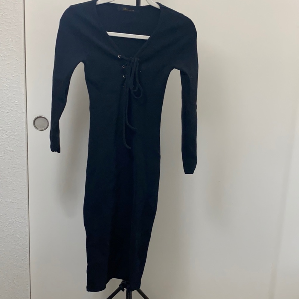 Black dress midi